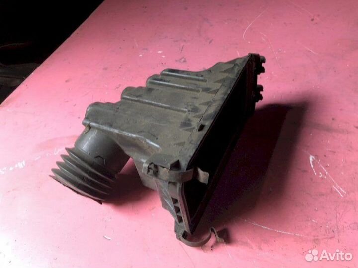 Корпус воздушного фильтра Toyota Probox NCP51