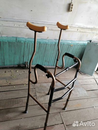 Продам ходунки