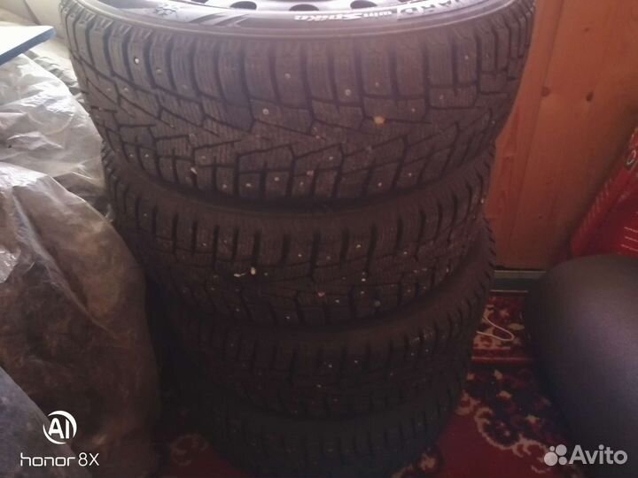 R15 Nexen Winguard Ice 195/60, PCD 4x100 DIA 54.1