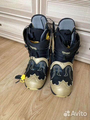 Сноубордические ботинки burton