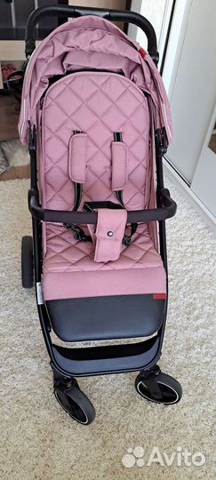 Прогулочная коляска carello bravo