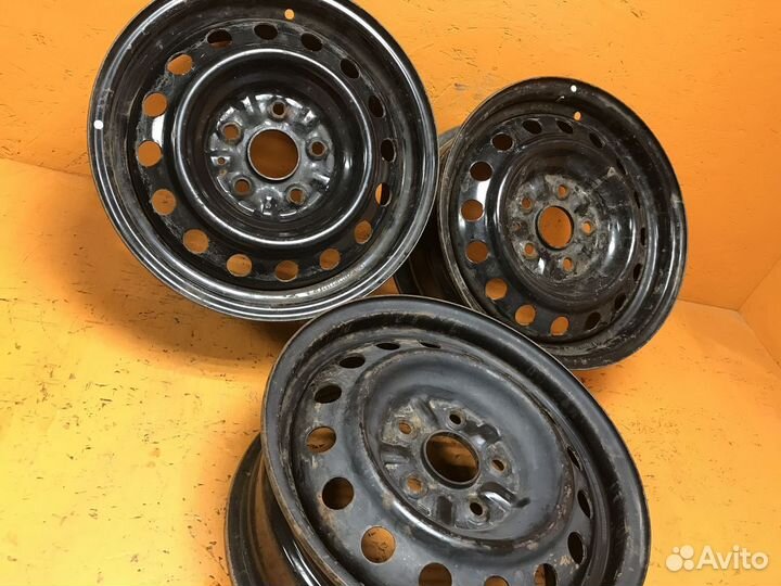 Диски Toyota 15 диаметр 5х114,3, цо 60,1