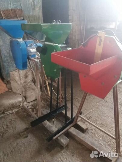 Зернодробилка