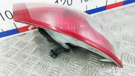 Фонарь задний правый ford kuga 1 (LEA07MY01)