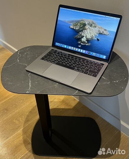 Apple Macbook Pro 15,4 (13-inch, 2019)