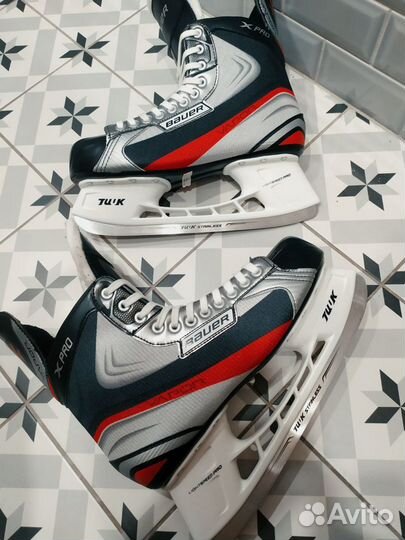 Хоккейные коньки bauer 44,5р CCM,graf,nike,reebok