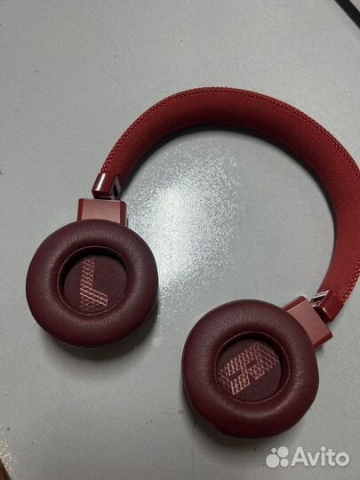 Беспроводные наушники jbl live 400 bt