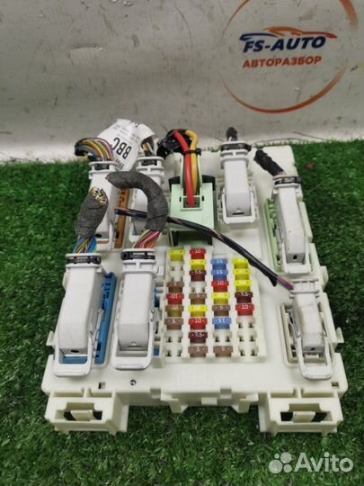 Блок предохранителей Ford Focus 3 хетчбек 1.6 pnda