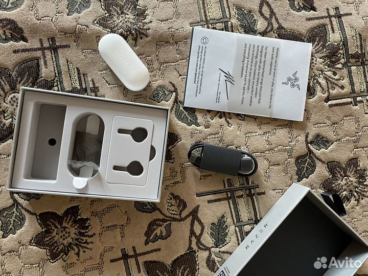 Наушники razer hammerhead true wireless