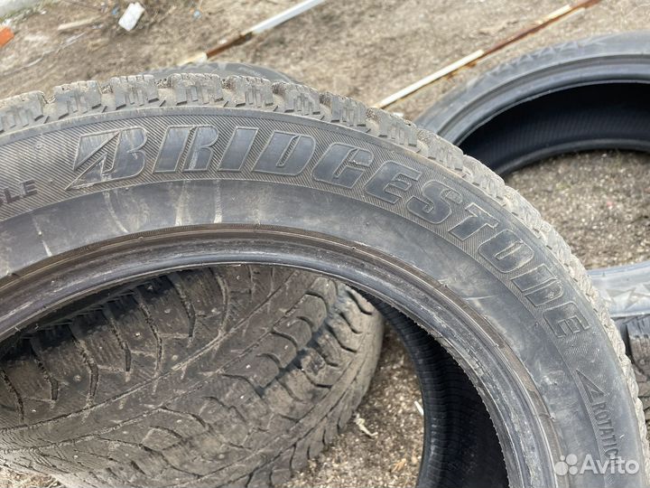 Bridgestone Ice Cruiser 7000 205/55 R16 T