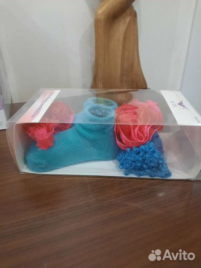 Новые Носочки д/новорожденной, повязка на голову