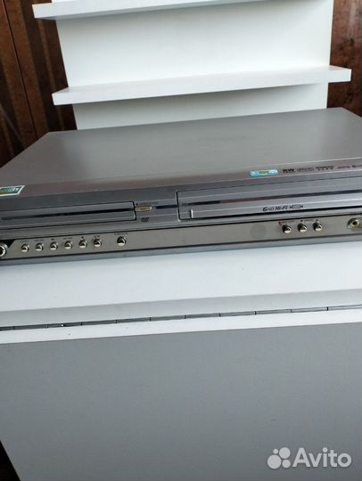 Видео магнитофон