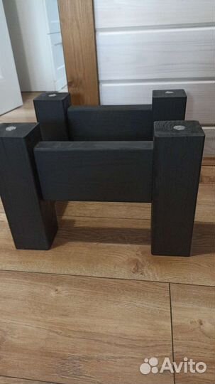 Подставки под акустику