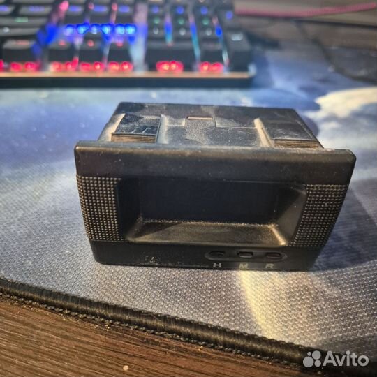 Часы Kia Spectra