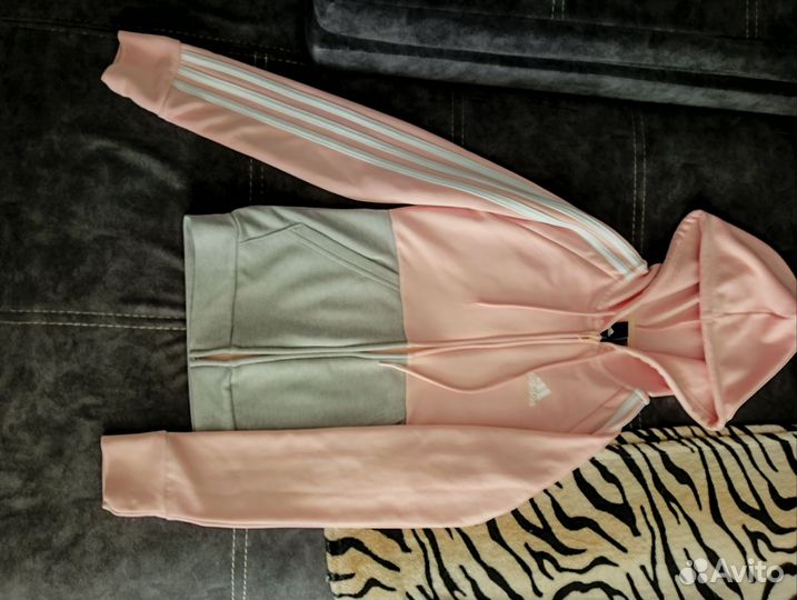 Спортивный костюм и кроссовки Adidas