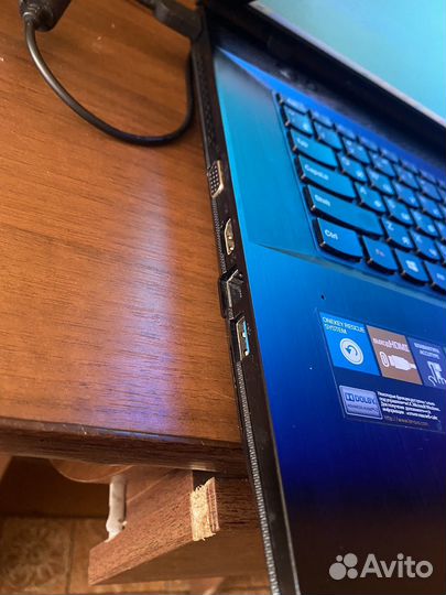 Ноутбук Lenovo g700