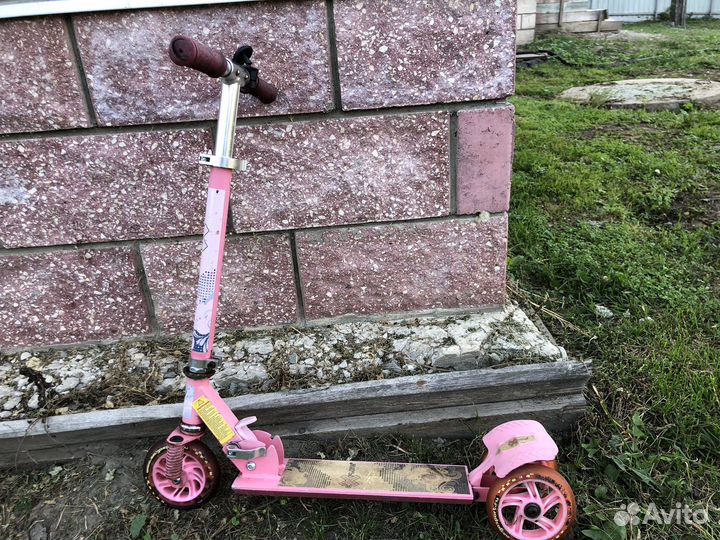 Самокат детский трехколесный