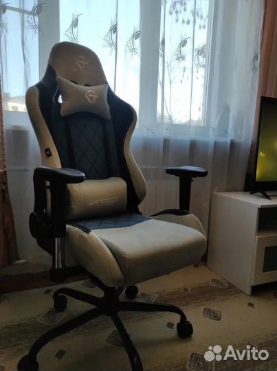 Игровое кресло новое