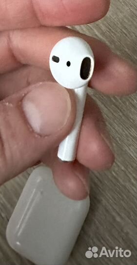 Наушники apple airpods 2 левый и кейс