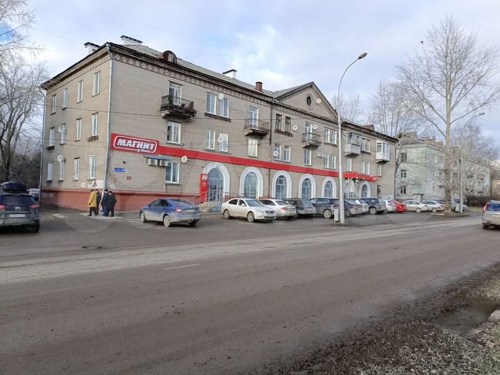 Складское помещение в подвале жилого дома 231 м²