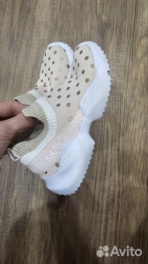 Кроссовки для девочки 26