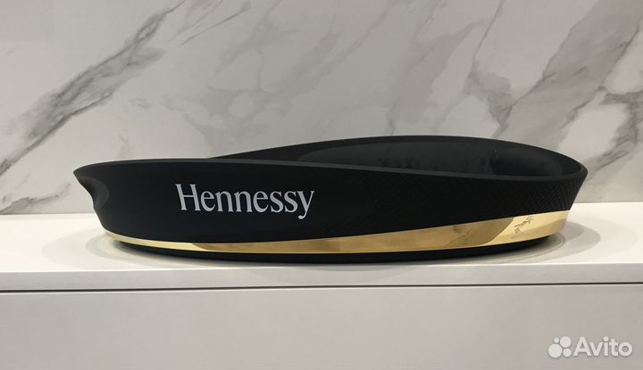Поднос новый акриловый Хеннесси