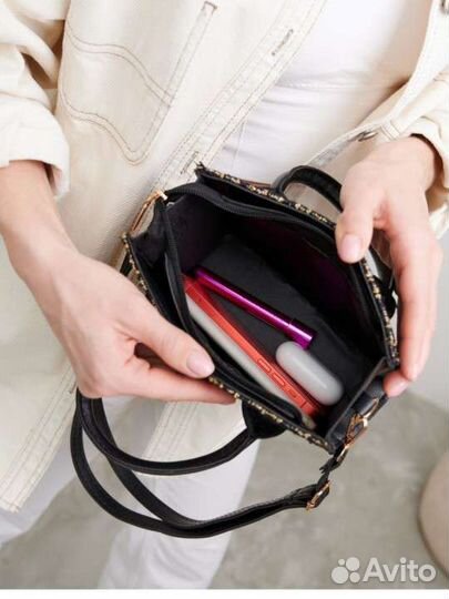 Новая женская сумка маленькая через плечо клатч