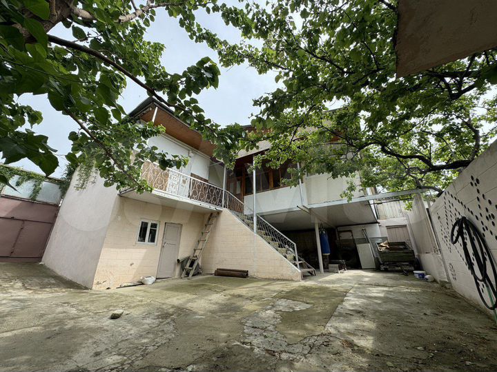 Дом 95 м² на участке 8,5 сот.