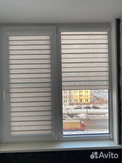 Рулонные шторы день ночь от производителя