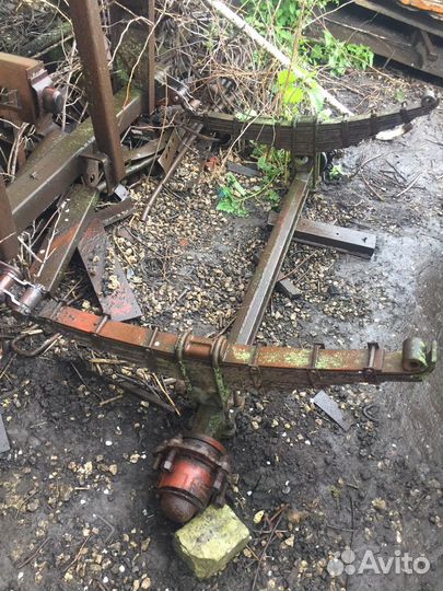 Ось от трактороной телеги