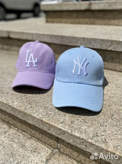 Бейсболка женская новая