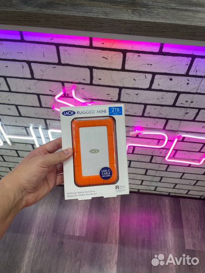 Внешний HDD LaCie Rugged Mini 2 тб, USB 3.2 Gen 1