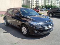 Renault Megane 1.6 MT, 2014, 72 250 км, с пробегом, цена 975 000 руб.