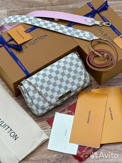 Сумка клатч Louis Vuitton