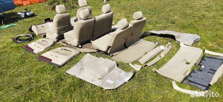 Салон toyota ipsum асм 26