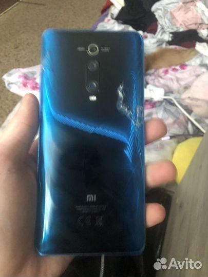 Xiaomi Mi 9T, 4/64 ГБ