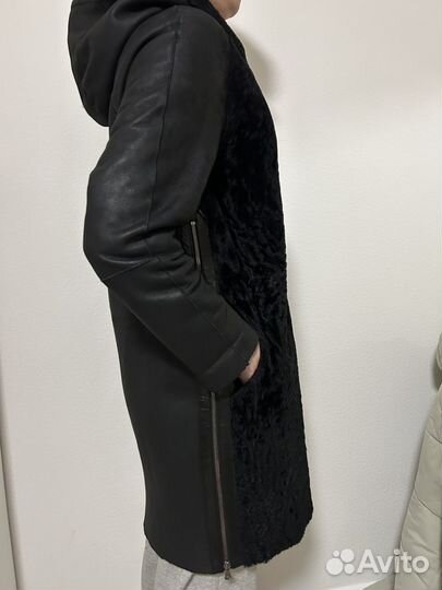 Дубленка натуральная женская с капюшоном