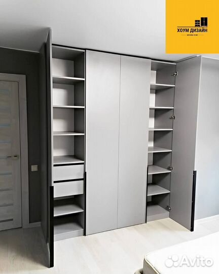 Встроенный распашной шкаф