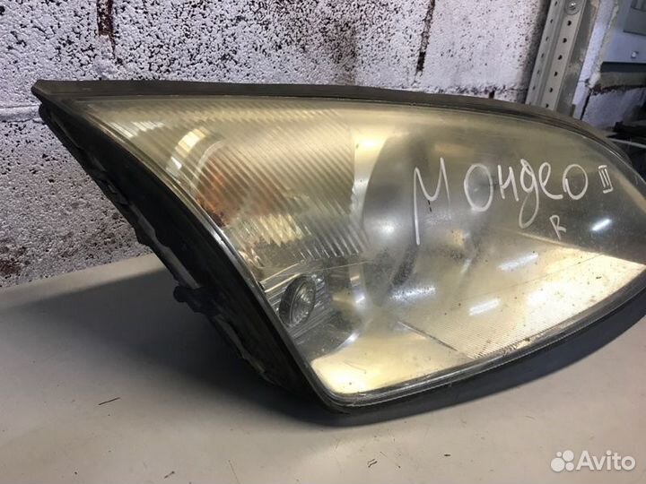 Фара правая Ford Mondeo 3 лифтбек 1.8 2002