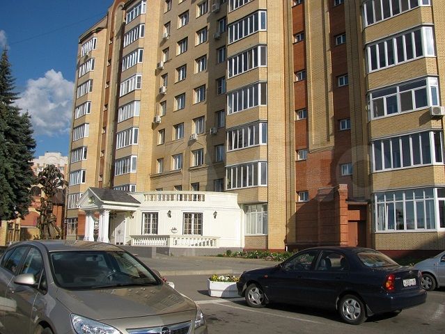 2-к. квартира, 72 м², 4/9 эт.