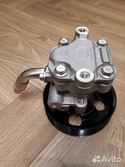 Насос гур KYB