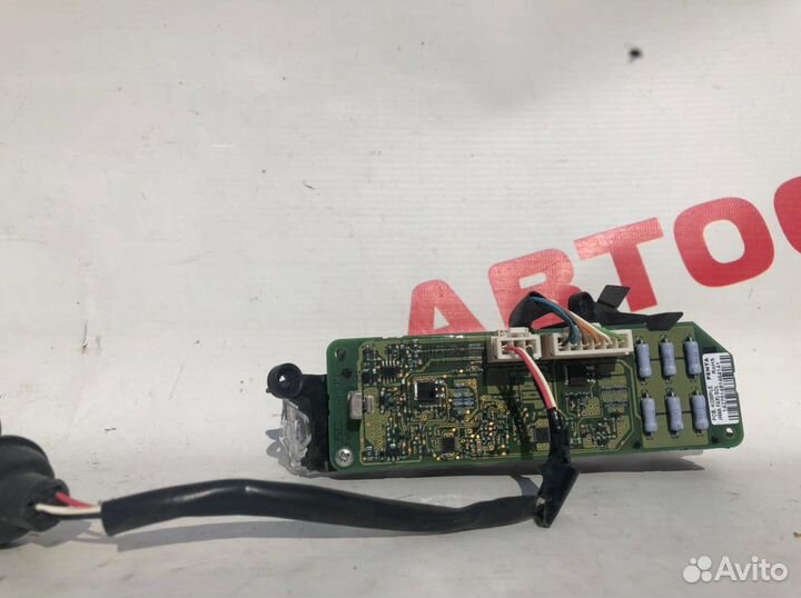 Toyota Corolla E180 13- Ходовой огонь в фару 1350