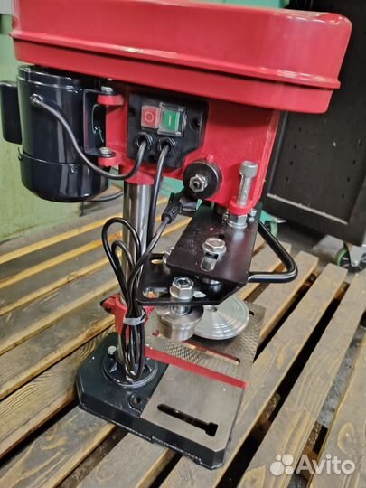 Закаточная машинка для №9 (72.8мм) банки