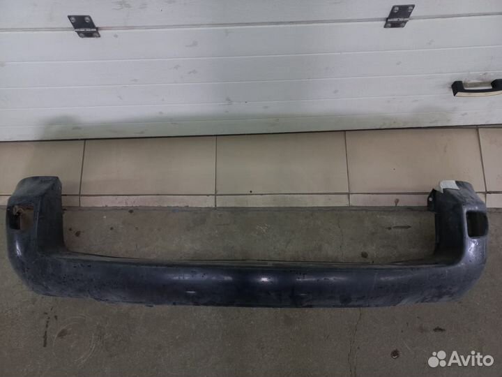 Бампер задний Toyota RAV4