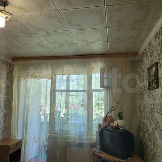 3-к. квартира, 80 м², 1/2 эт.