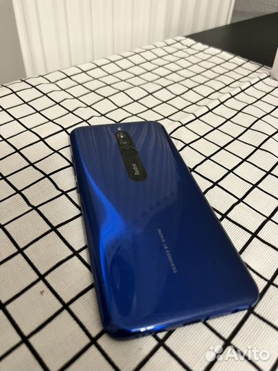 Xiaomi Redmi 8, 3/32 ГБ