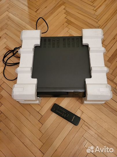 Видеомагнитофон Shivaki