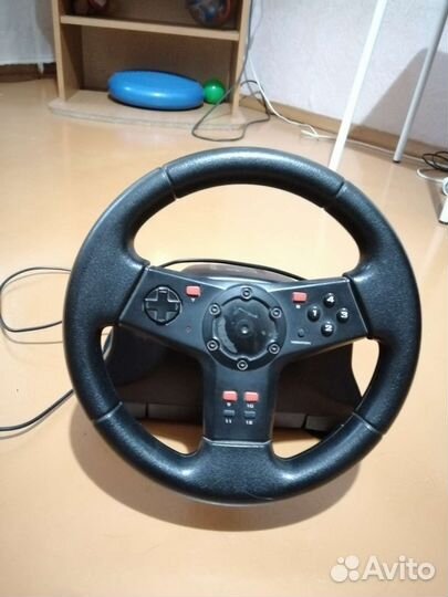 Игровой руль logitech