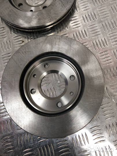 Диски тормозные передние 2 шт delphi bg2444