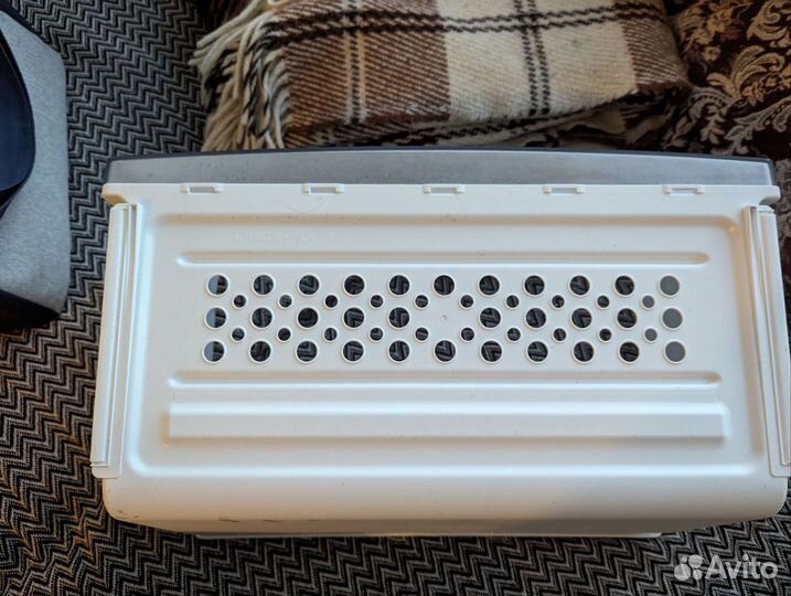 Ящик холодильника lg. Нижний морозильная камера